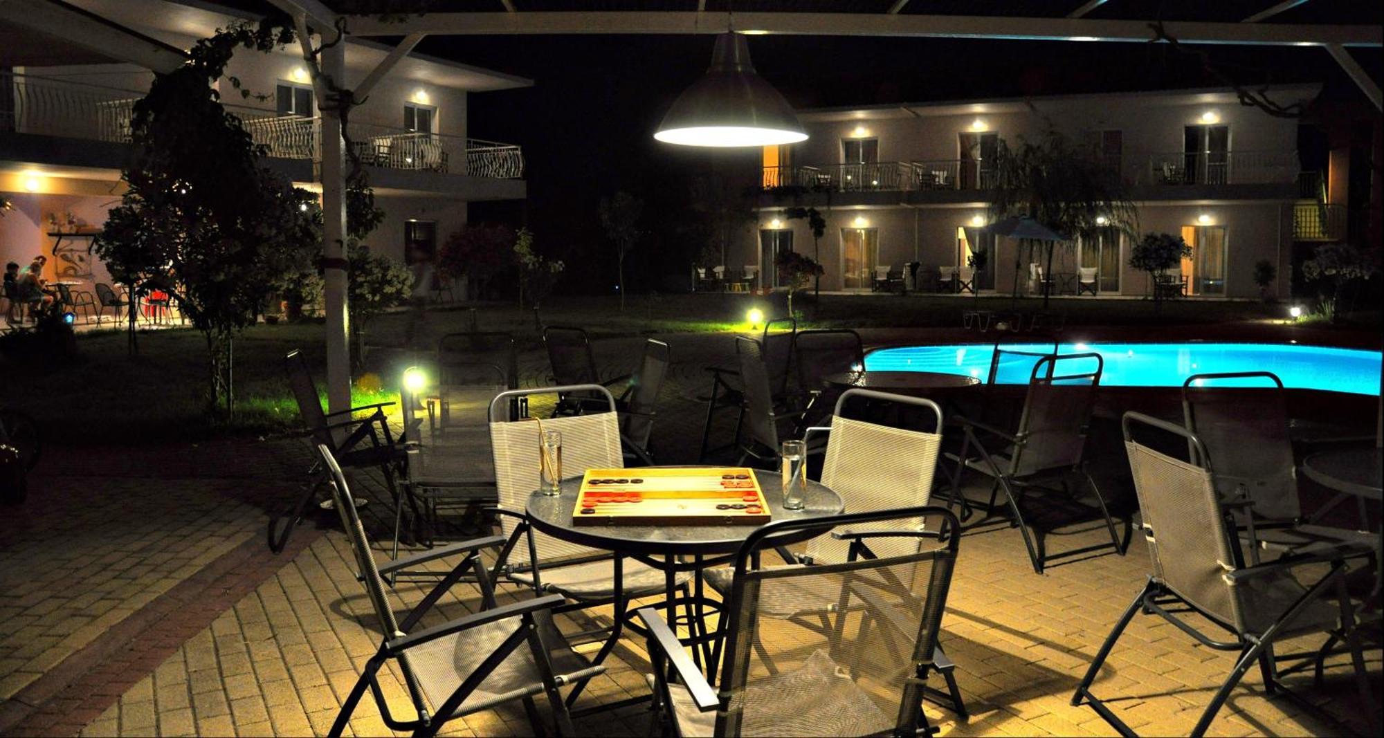 Dafnes Rooms Fourka Esterno foto