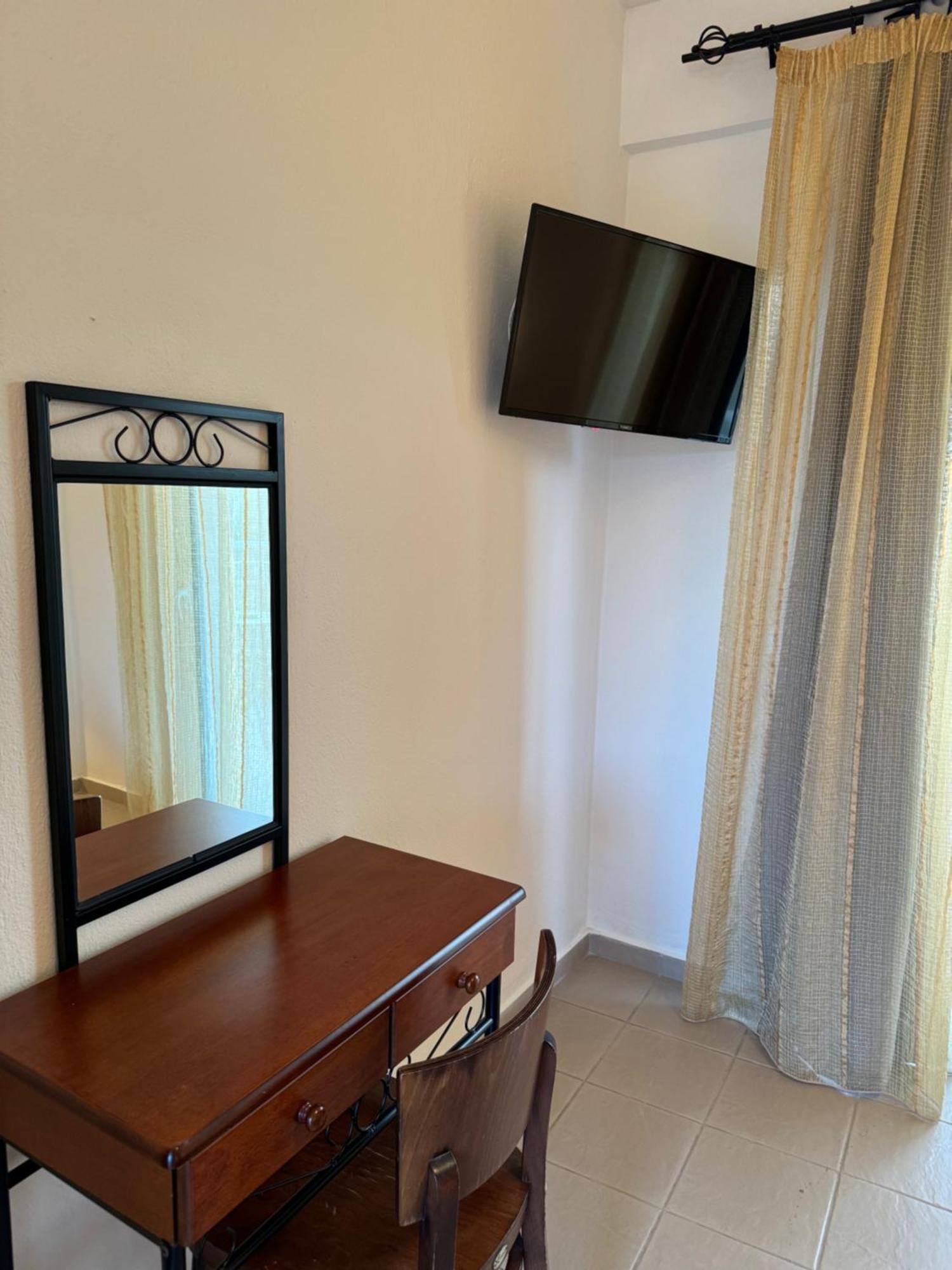 Dafnes Rooms Fourka Esterno foto