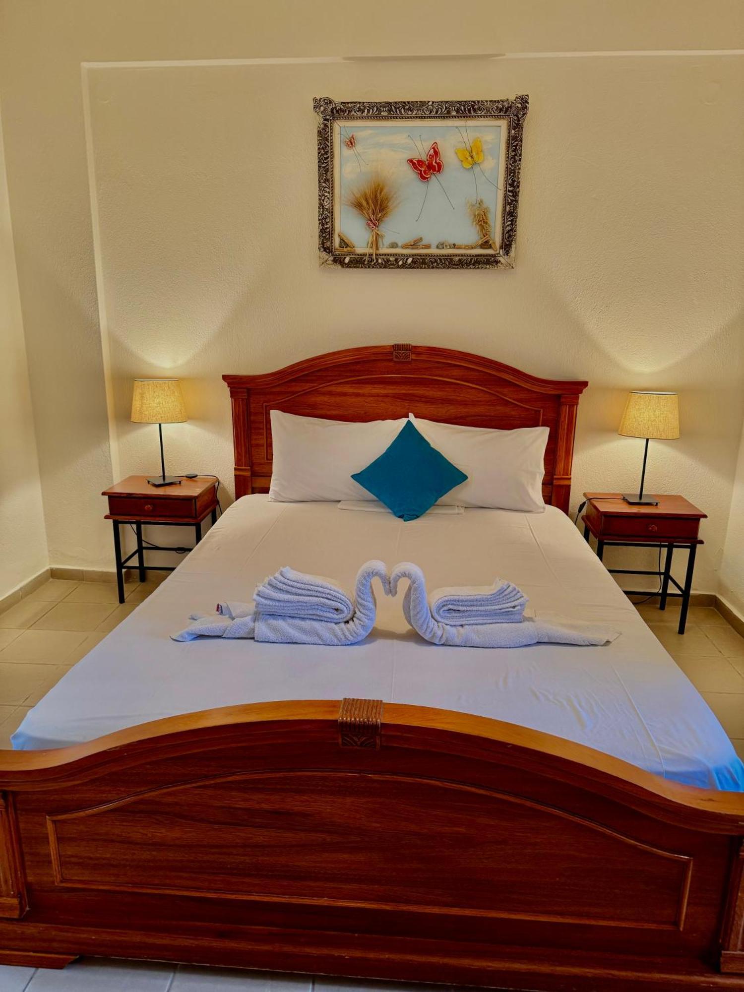 Dafnes Rooms Fourka Esterno foto